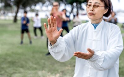 Practice Tai Chi